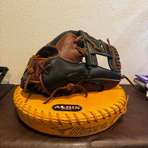 Mizuno RH Infield Classic Pro Soft Baseball Glove 11.75" (Used)