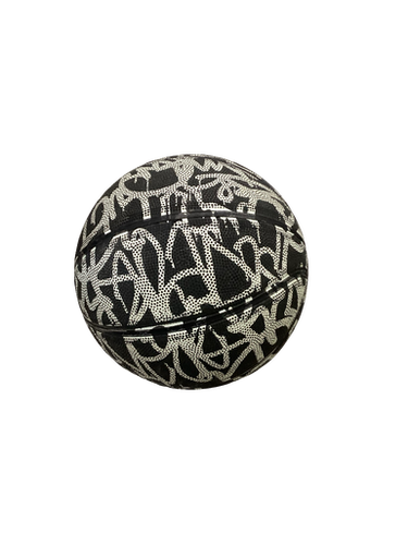 Used Basketball Adult Indoor 11613-S000163757