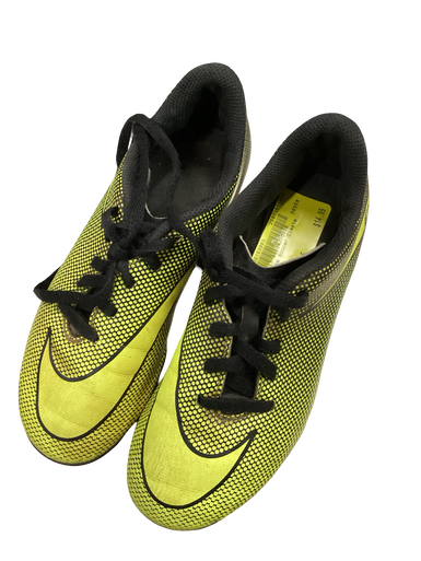Used Adidas Soccer Cleats Green Junior 02.5 11613-S000163803