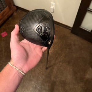 Men's 2024 Cobra Darkspeed X Right Handed Driver Stiff Flex 9 Loft (Used)