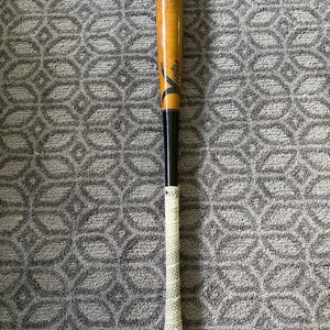 Victus Volpe1 Maple Bat (-3)  29 oz 32" (Used)