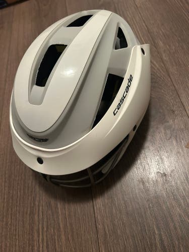 Lacrosse women’s / girls lax LX head gear helmet /goggles combo . One size fits most
