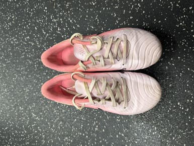 Used Nike Soccer Cleats Pink Junior 02.5 11849-S000029551
