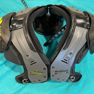 Medium Youth Riddell Shoulder Pads (Used)