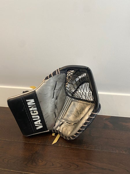 Vaughn V9 Pro Carbon Regular Pro Stock (Used)