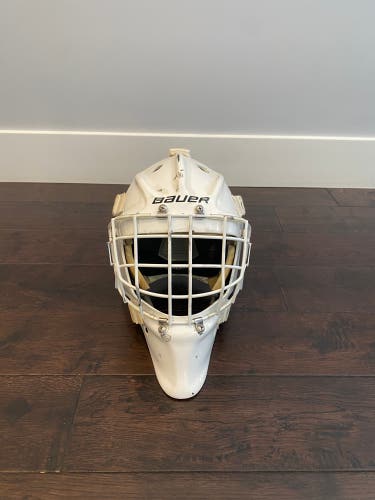 Senior Bauer 960 Goalie Mask (Used)