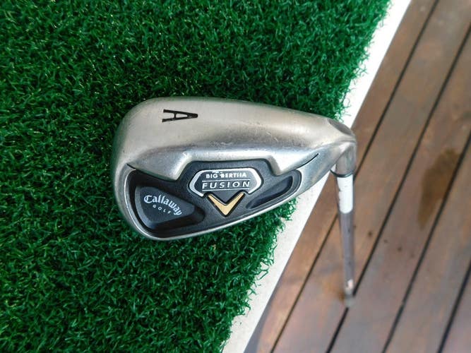 Callaway Big Bertha FUSION Approach Wedge w/ Uniflex Shaft