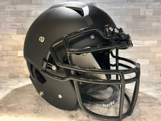 New w/Tags Matte Black Youth XL Schutt Vengeance A11 Helmet