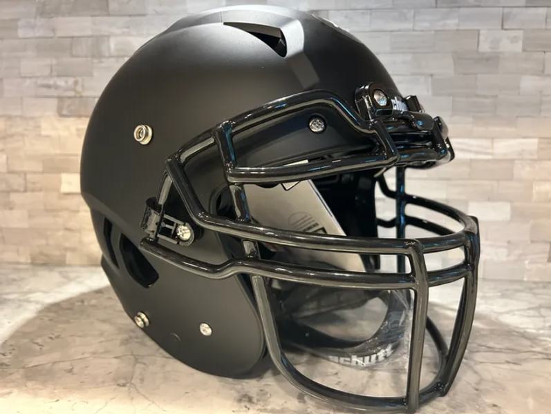 New w/Tags Matte Black Youth XL Schutt Vengeance A11 Helmet