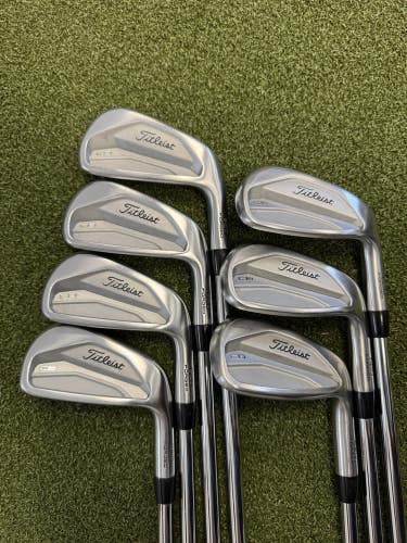 Titleist 620CB Forged Iron Set 4-PW Regular Flex Steel KBS Tour Lite