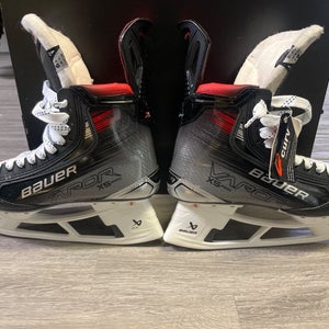 Bauer Vapor x5 Pro Hockey Skates   Size 6.5 (New)