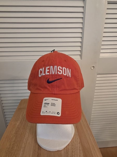 NWT Clemson Tigers Nike Heritage86 Strapback Hat NCAA