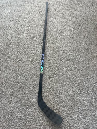 Senior CCM JetSpeed FT7 Left Hand Hockey Stick P29 Pro Stock (Used)