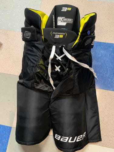 Like-New Bauer Supreme 3S Hockey Pants