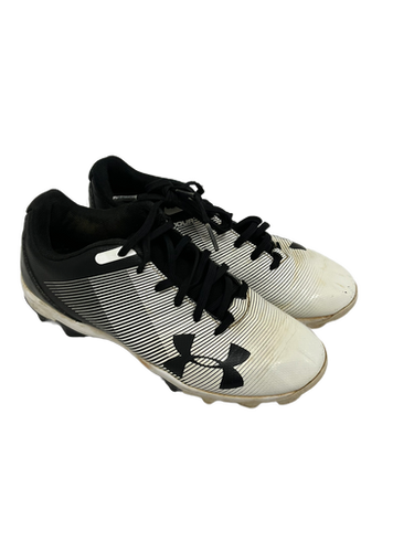 Used Under Armour LEADOFF BB/SB Cleats White And Black Junior 03 11692-S000138403