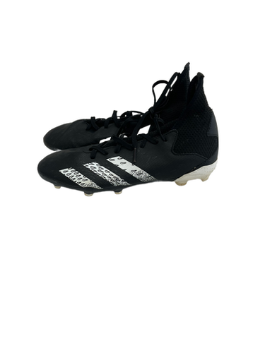 Used Adidas PREDATOR Soccer Cleats Black Junior 05.5 11692-S000138530