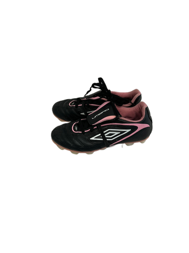 Used Umbro CLEATS Soccer Cleats Black And Pink Junior 02 11692-S000138665