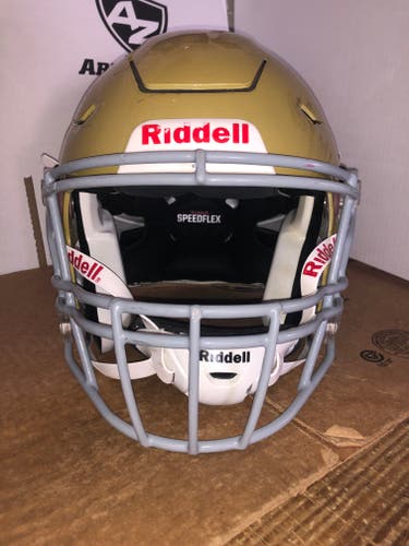 USED RIDDELL FLEX ADULT HELMET - MEDIUM - VEGAS GOLD