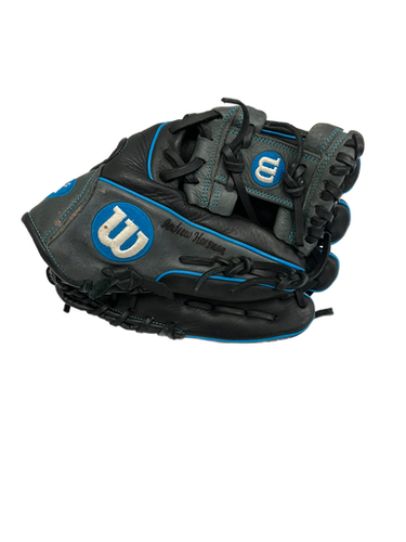 Used Wilson A1000 BB/SB Glove RH Throw Black 11 1/4" 11692-S000136853