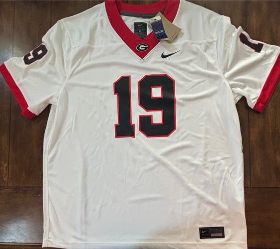 Nike Georgia Bulldogs #19 Brock Bowers White Jersey. Adult XL—NWT