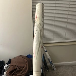 Easton Ghost Advanced Composite Bat (-8)  23 oz 33" (Used)