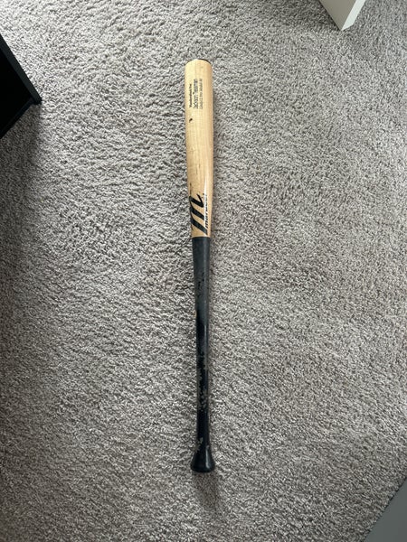 Custom Marucci LINDY12 Maple Bat (-3)  31.5 oz 33.5" (Used)