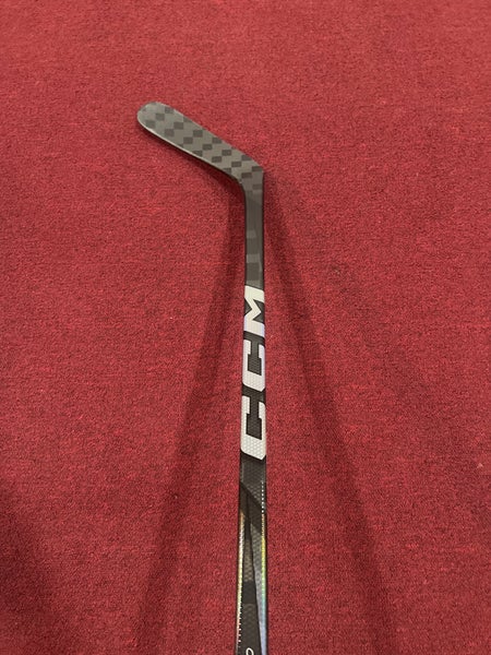 One Stick CCM Jetspeed FT6 Pro Left Hand P92 55 Flex Pro Stock (New) Stick Item#BFT62
