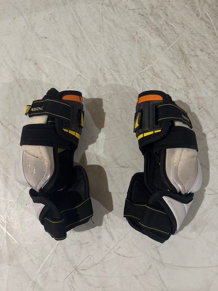 Medium Senior CCM Super Tacks AS1 Elbow Pads (Used)