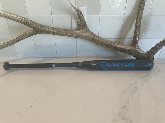 2018 Easton Ghost 31/21 (-10) Fastpitch Softball Bat
