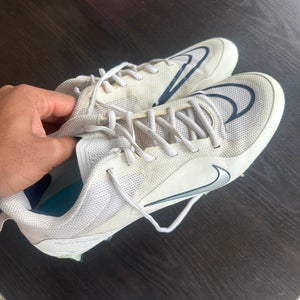 Silver Unisex Size M 11.0 (W 12.0)  Nike Low Top Alpha Huarache 8 Pro (Used)