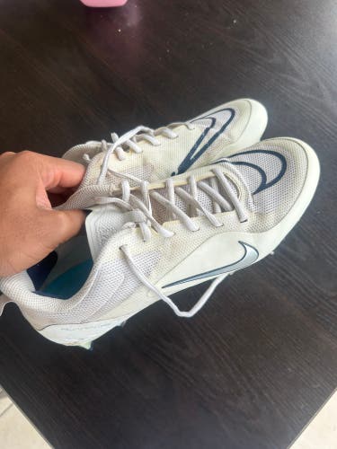 Silver Unisex Size M 11.0 (W 12.0) Nike Low Top Alpha Huarache 8 Pro (Used)