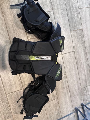 Goalie chest protector