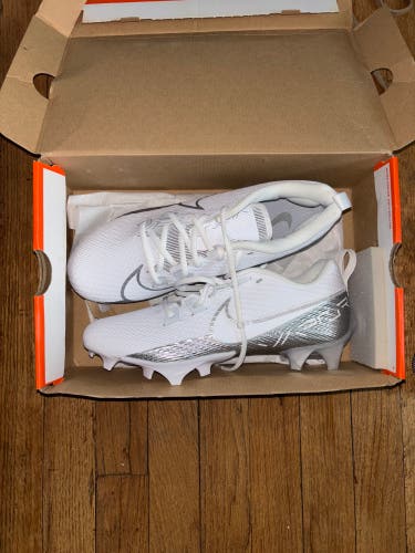 Men's Size M 8.5 (W 9.5)  Nike Low Top Vapor Edge Speed 360 (New)