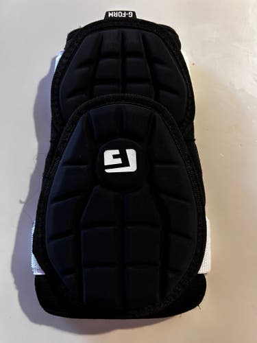 Black Junior Elbow guard (Used)