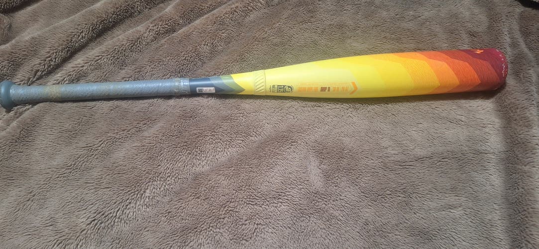 Easton Hype Fire Composite Bat (-10) 20 oz 30" (Used)