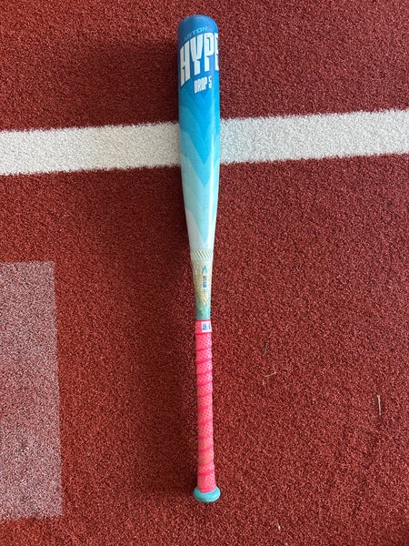 2025 Easton Hype Artic Bat (-5)  26 oz 31" (Used)