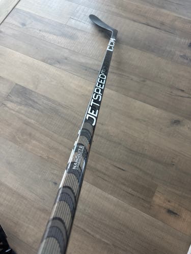 CCM Jetspeed FT5 Pro Grip Hockey Stick Left 85 Flex P28M