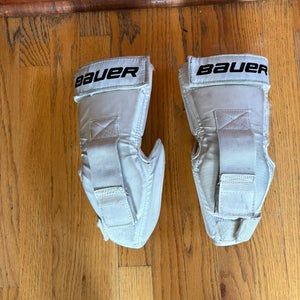 Bauer goalie knee pads