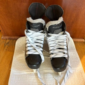 Bauer Vapor  x5.0 Hockey Skates Regular Width   Size 3 (Used)
