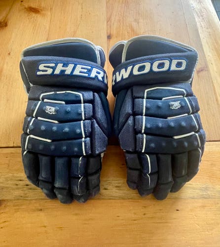 Sher-Wood 14" 9950 PRO Gloves
