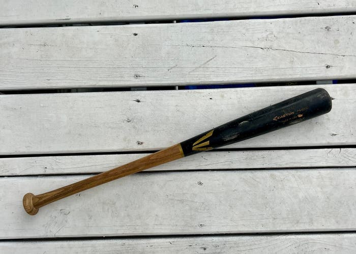Easton Bat    27" (Used)