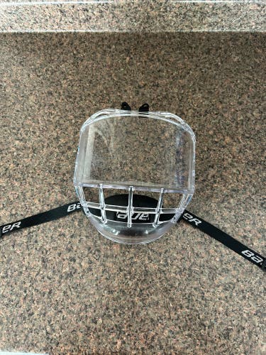 Bauer Concept 3 Full Shield (Used)