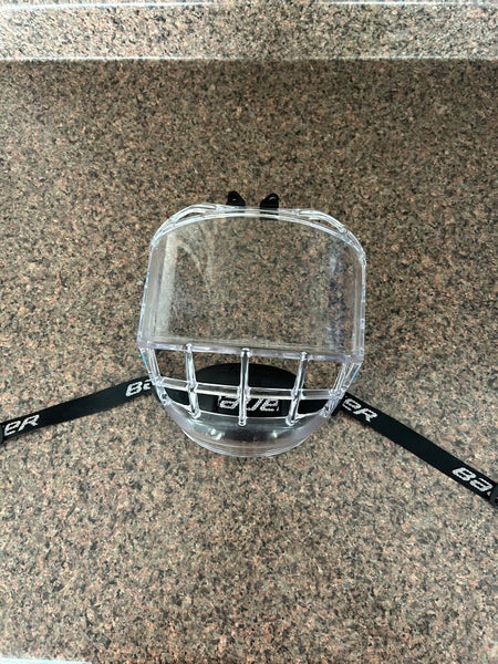Bauer Concept 3 Full Shield (Used)