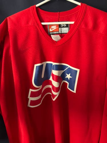 Rare vintage Nike USA hockey jersey Size 56 Fighting Strap