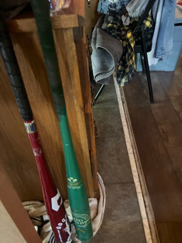 2025 Combat MFG Spec A1 Alloy BBCOR Certified Bat (-3) 30 oz 33" (Used)