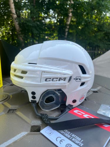Medium CCM Super Tacks X Helmet White (NEW)