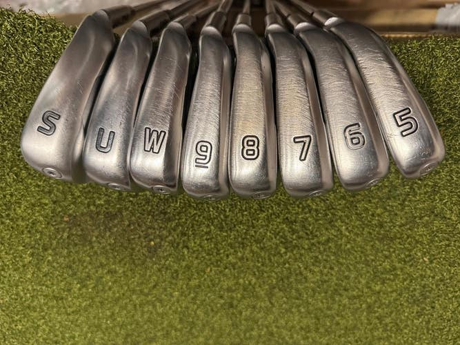 Ping G425 5-SW Iron Set, Awt 2.0 Regular Flex, RH
