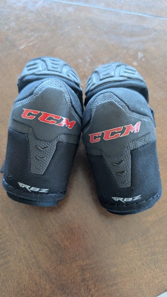 Junior Medium CCM RBZ 130 Elbow Pads (Used)