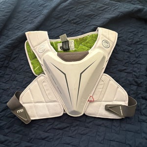 Adult Large Maverik M5 Shoulder Pads (New)
