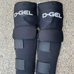 D-Gel Hockey Referee Shin Pads